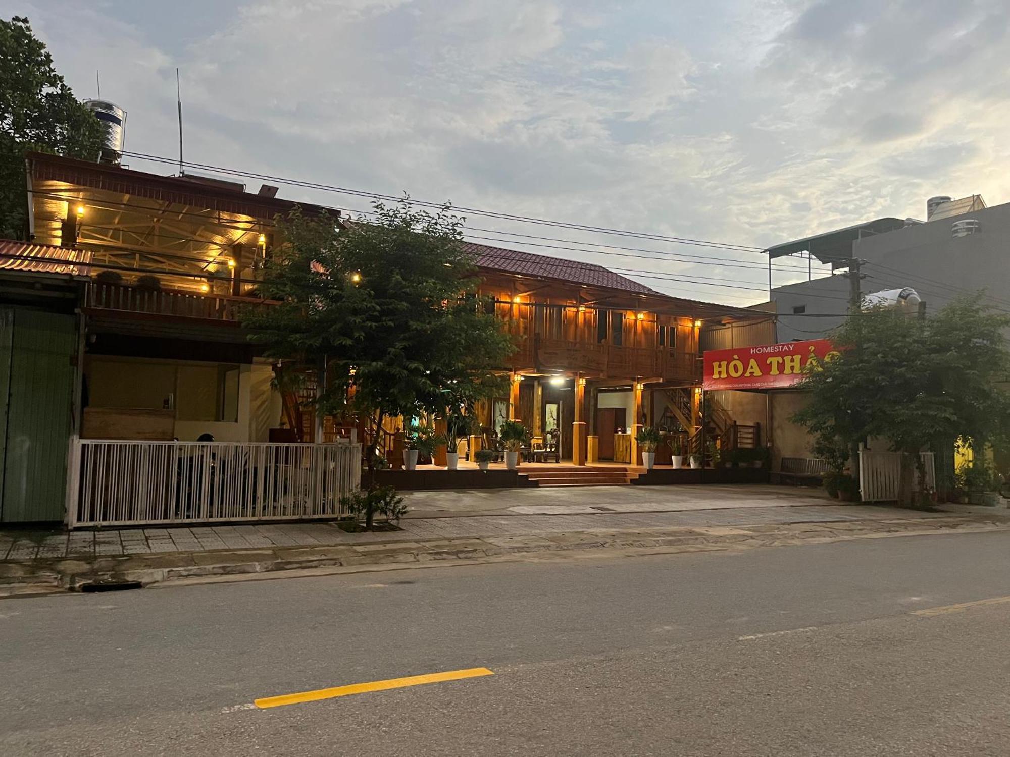 Homestay Hoa Thao - Bus ,Trek & Motorbike Mu Cang Chai Exterior foto
