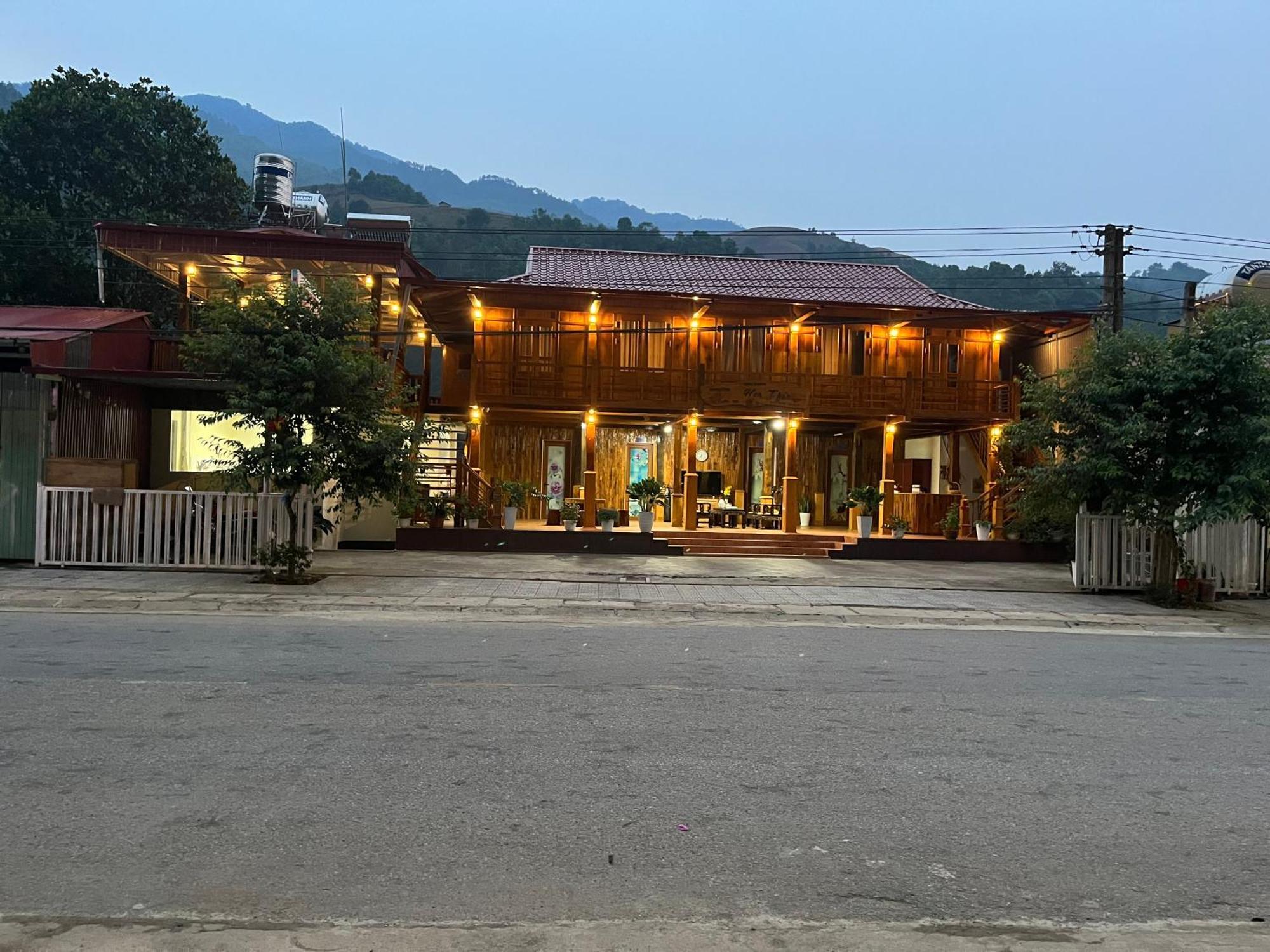 Homestay Hoa Thao - Bus ,Trek & Motorbike Mu Cang Chai Exterior foto