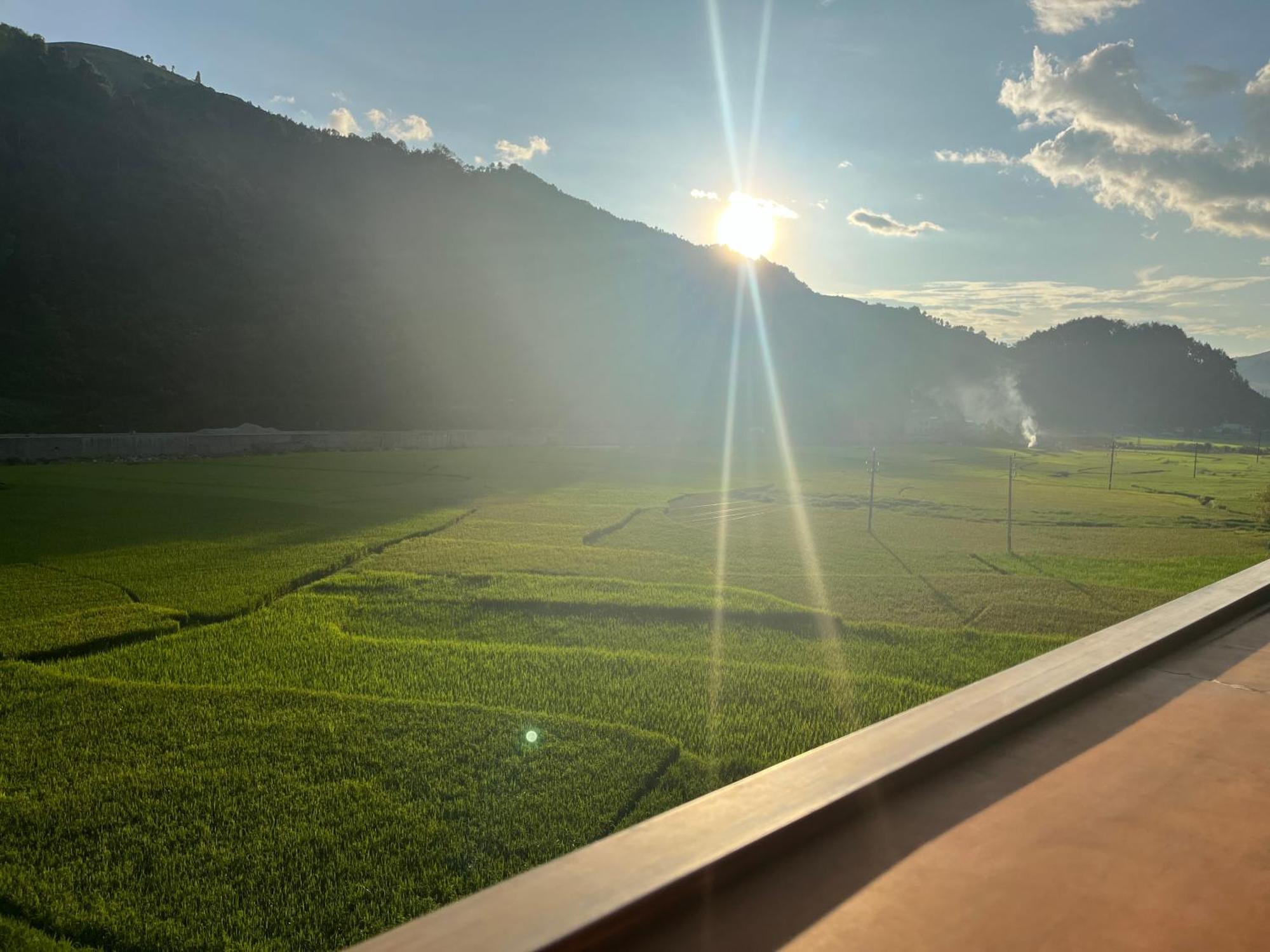 Homestay Hoa Thao - Bus ,Trek & Motorbike Mu Cang Chai Exterior foto